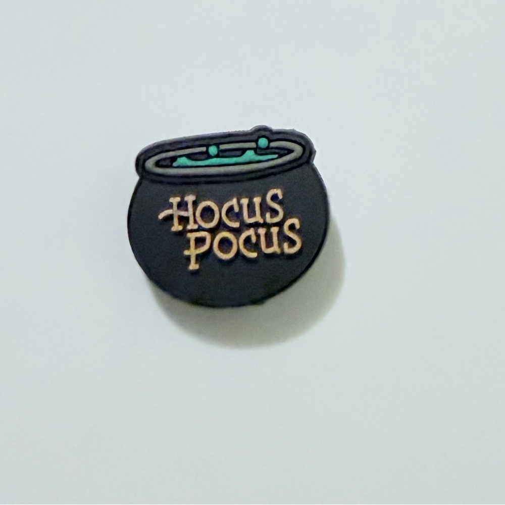 (10 for $16) Hocus Pocus Croc Charm Jibbit Shoe Charm Disney Croc Charms